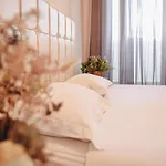 Cozy Rooftop - Your Home, Away From Home! *