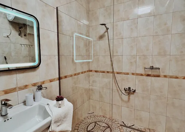 Διαμέρισμα Cozy Rooftop - Your Home, Away From Home!